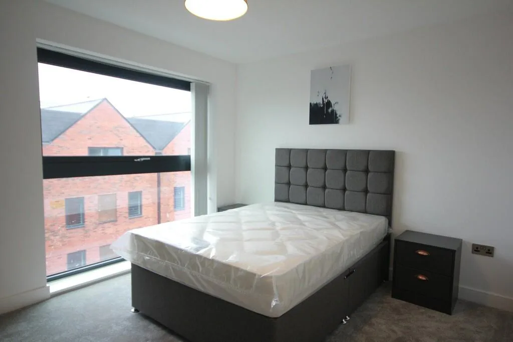 2 bedroom penthouse for rent