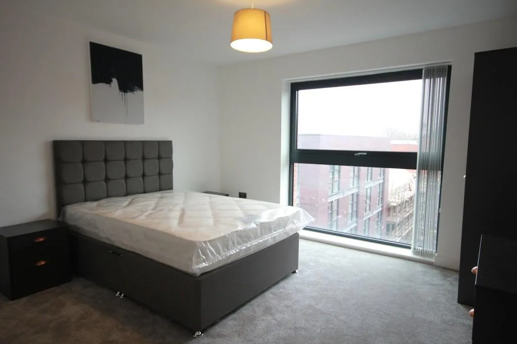 2 bedroom penthouse for rent