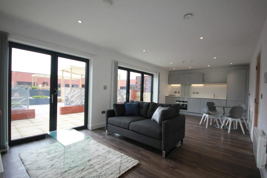 2 bedroom penthouse for rent