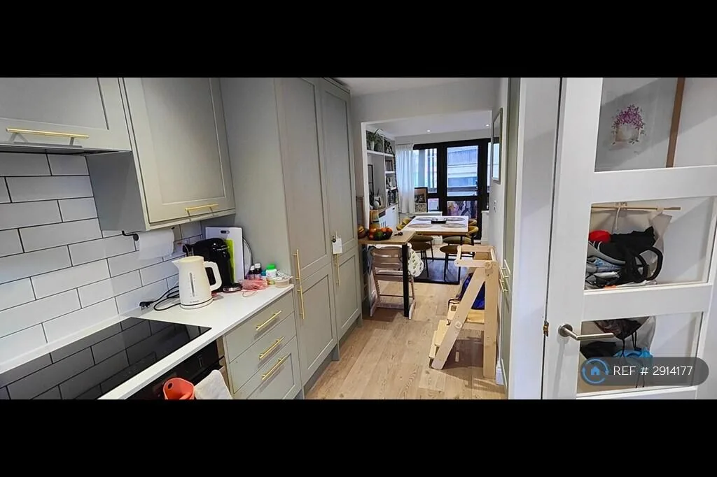 3 bedroom maisonette for rent