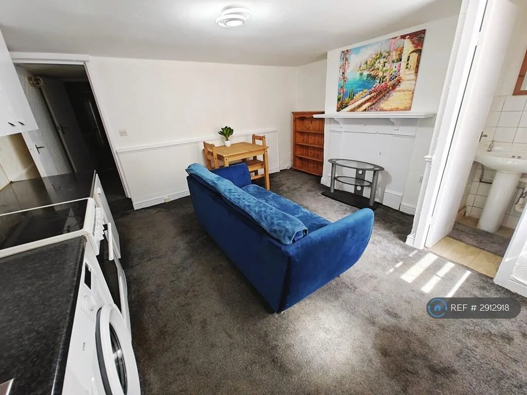 1 bedroom flat for rent