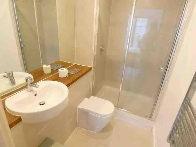3 bedroom flat for rent