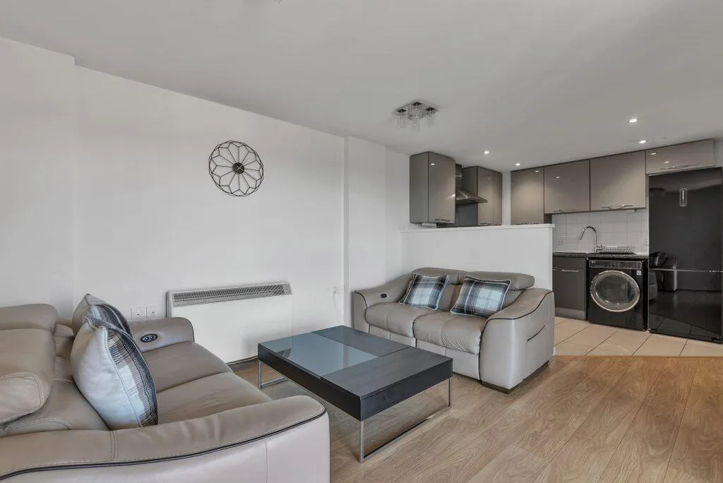 2 bedroom flat for rent