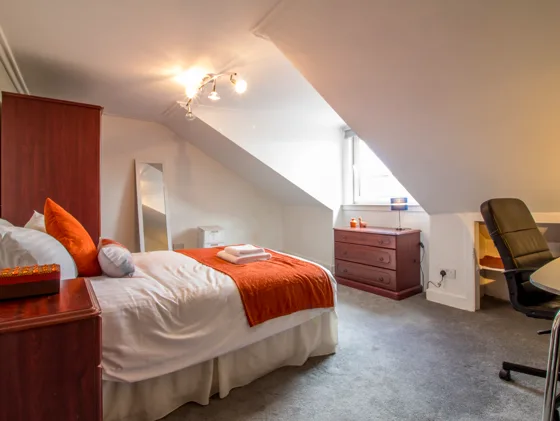 4 bedroom apartment for rent