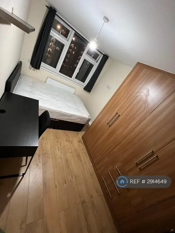 4 bedroom flat for rent