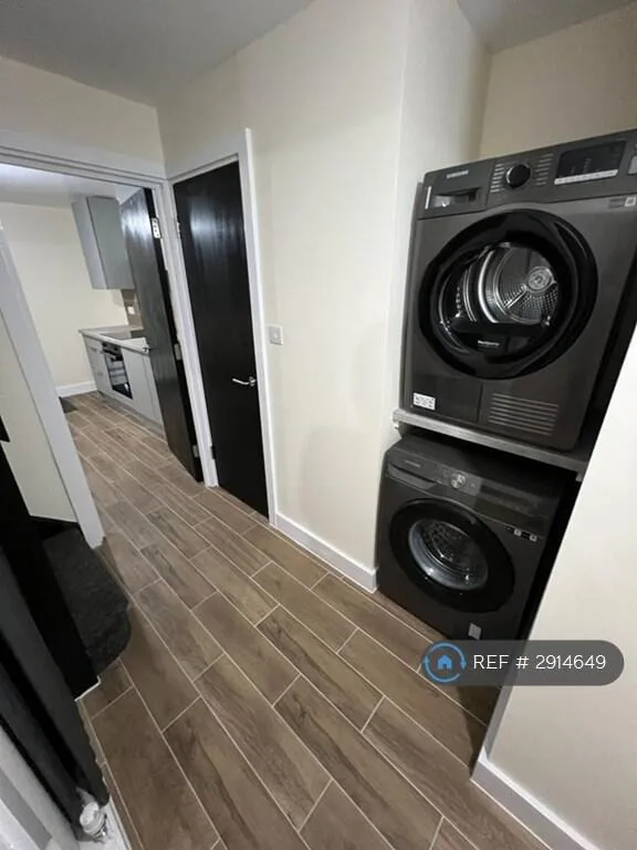 4 bedroom flat for rent