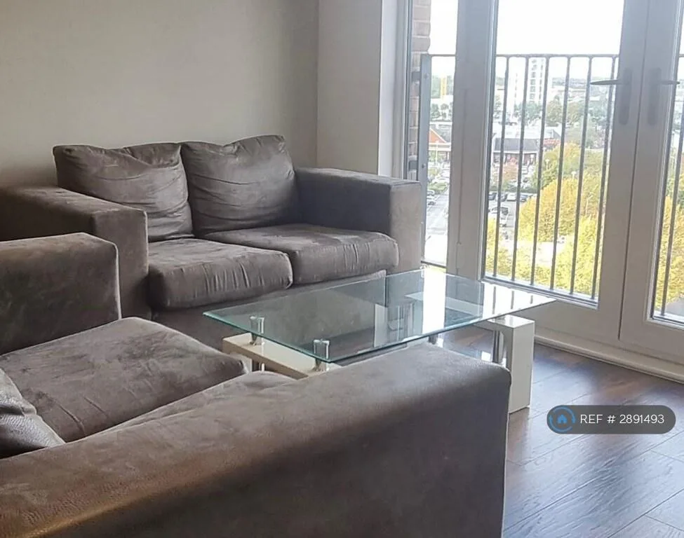 2 bedroom flat for rent