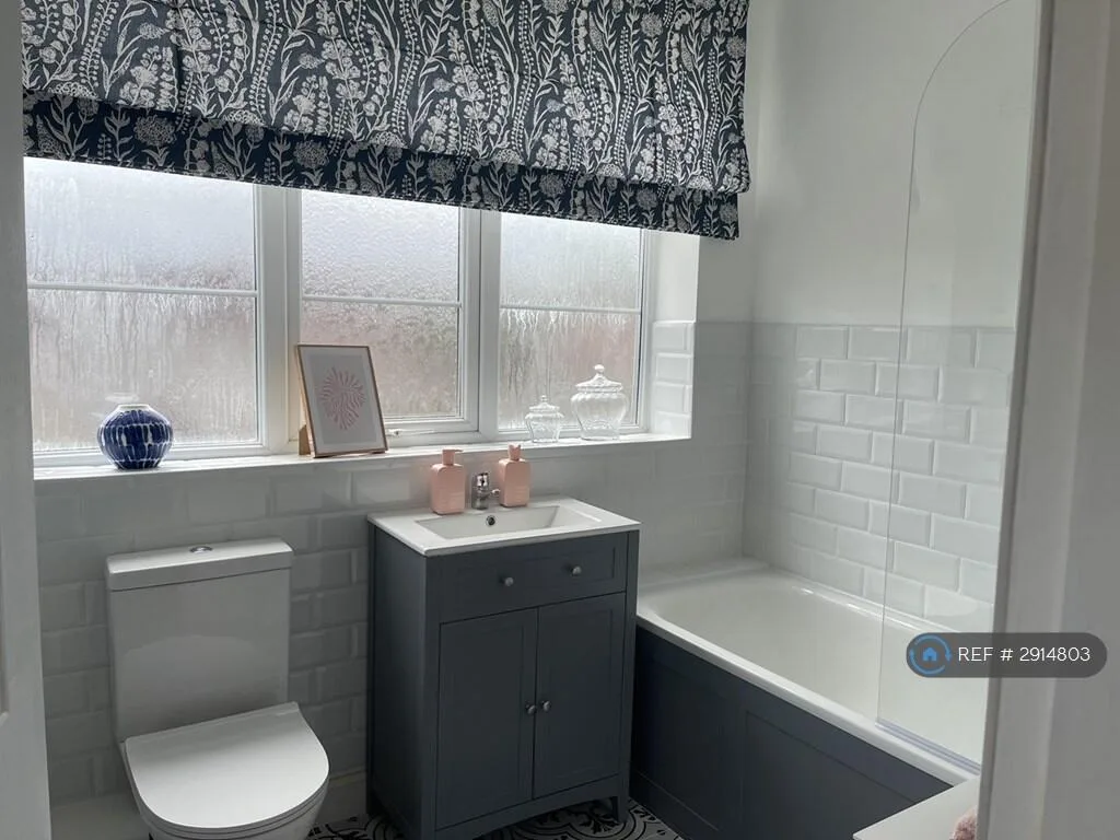 4 bedroom terraced house for rent