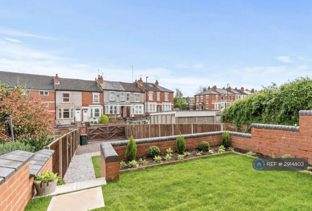 4 bedroom terraced house for rent
