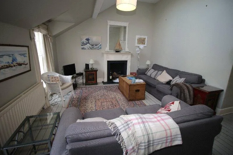 4 bedroom apartment for rent