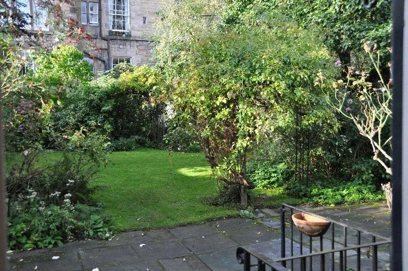 4 bedroom apartment for rent