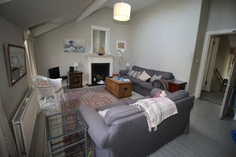 4 bedroom apartment for rent