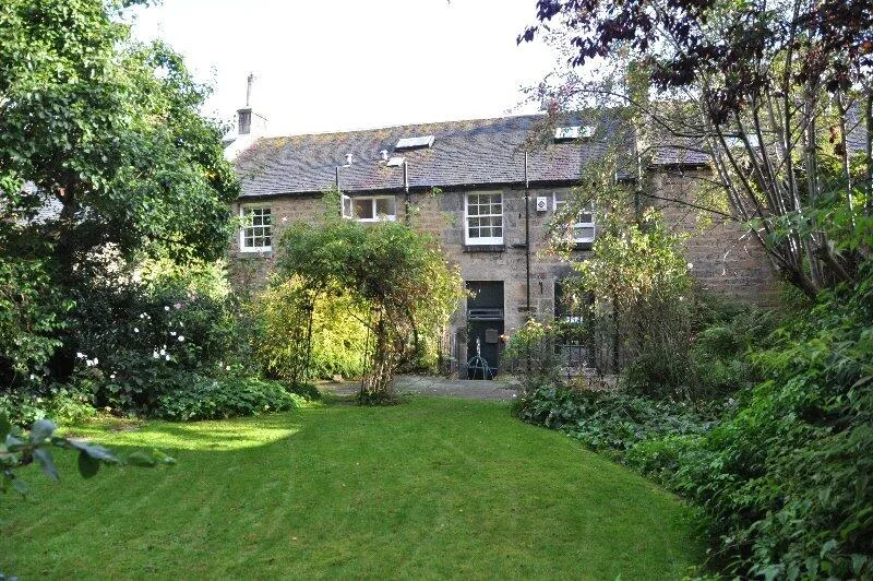 4 bedroom apartment for rent