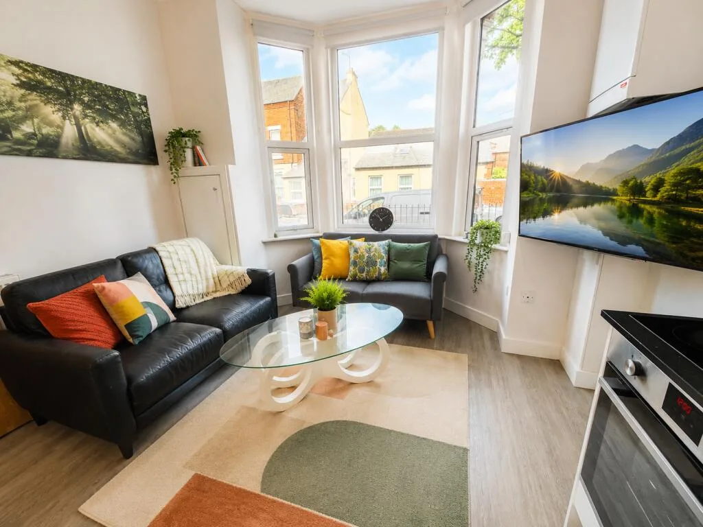 3 bedroom flat for rent