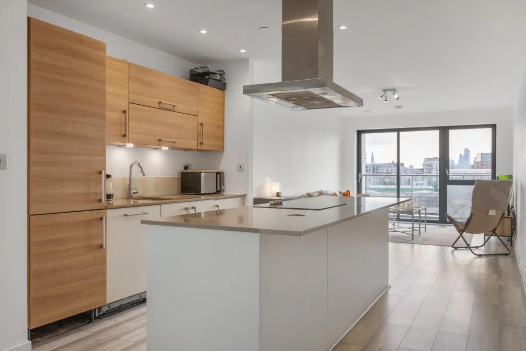 3 bedroom flat for rent