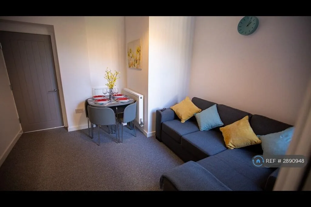 1 bedroom house share for rent