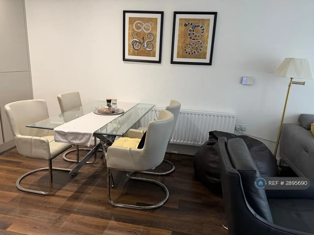 2 bedroom flat for rent
