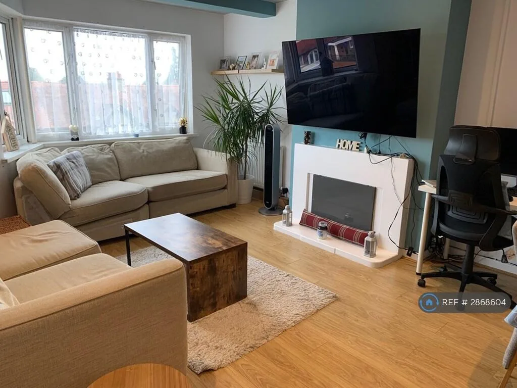 2 bedroom flat for rent
