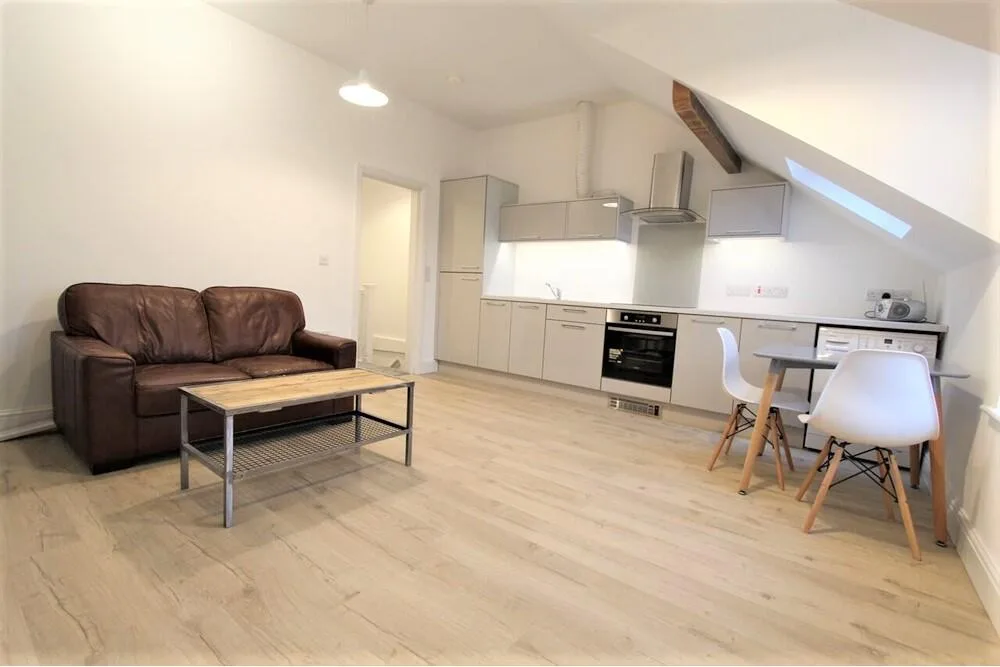 1 bedroom apartment for rent