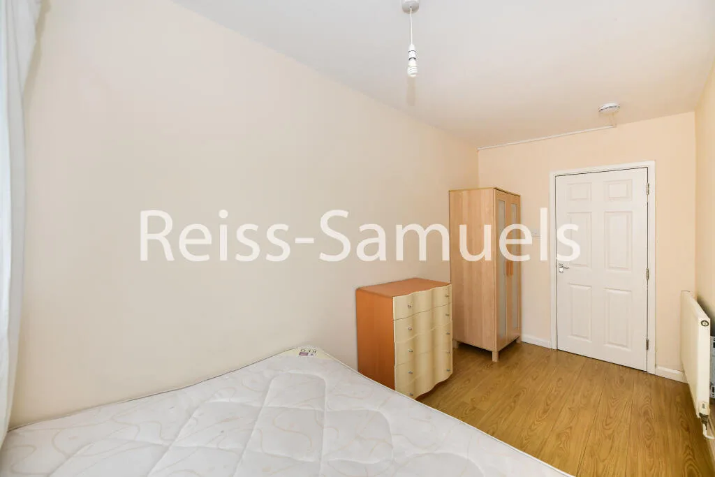 4 bedroom maisonette for rent