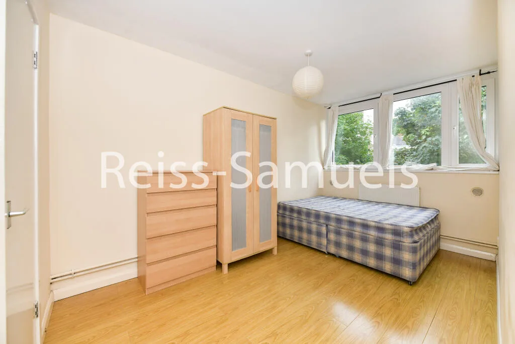 4 bedroom maisonette for rent