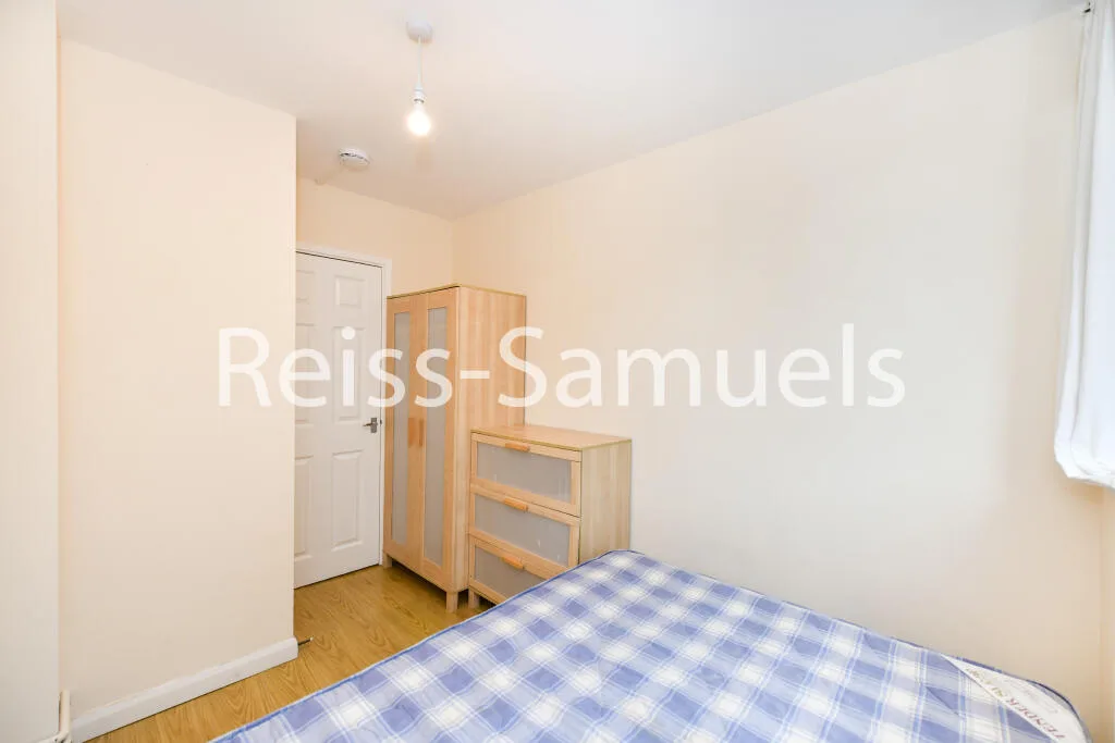 4 bedroom maisonette for rent