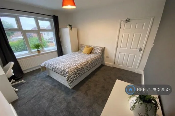 1 bedroom house share for rent