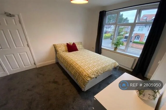 1 bedroom house share for rent
