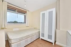 4 bedroom maisonette for rent