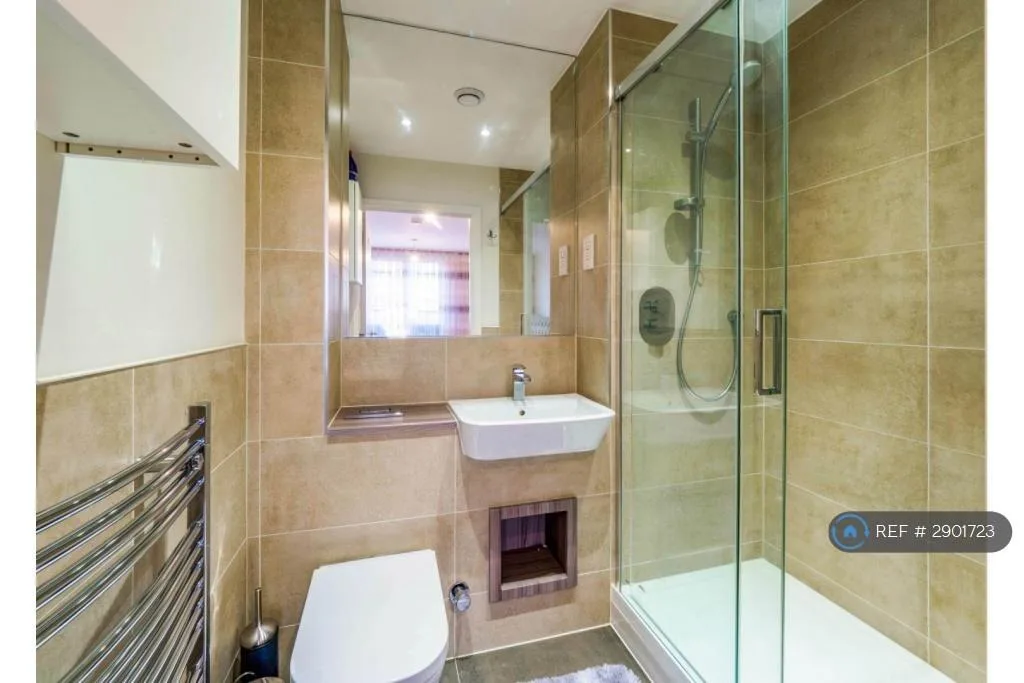 4 bedroom penthouse for rent