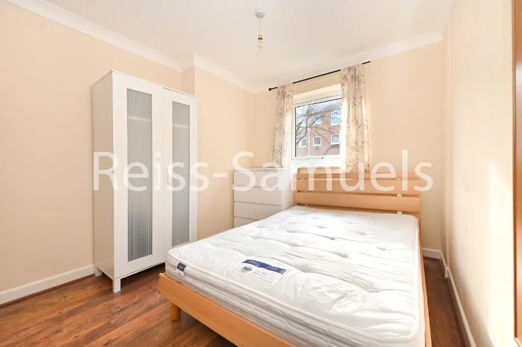 5 bedroom town house for rent