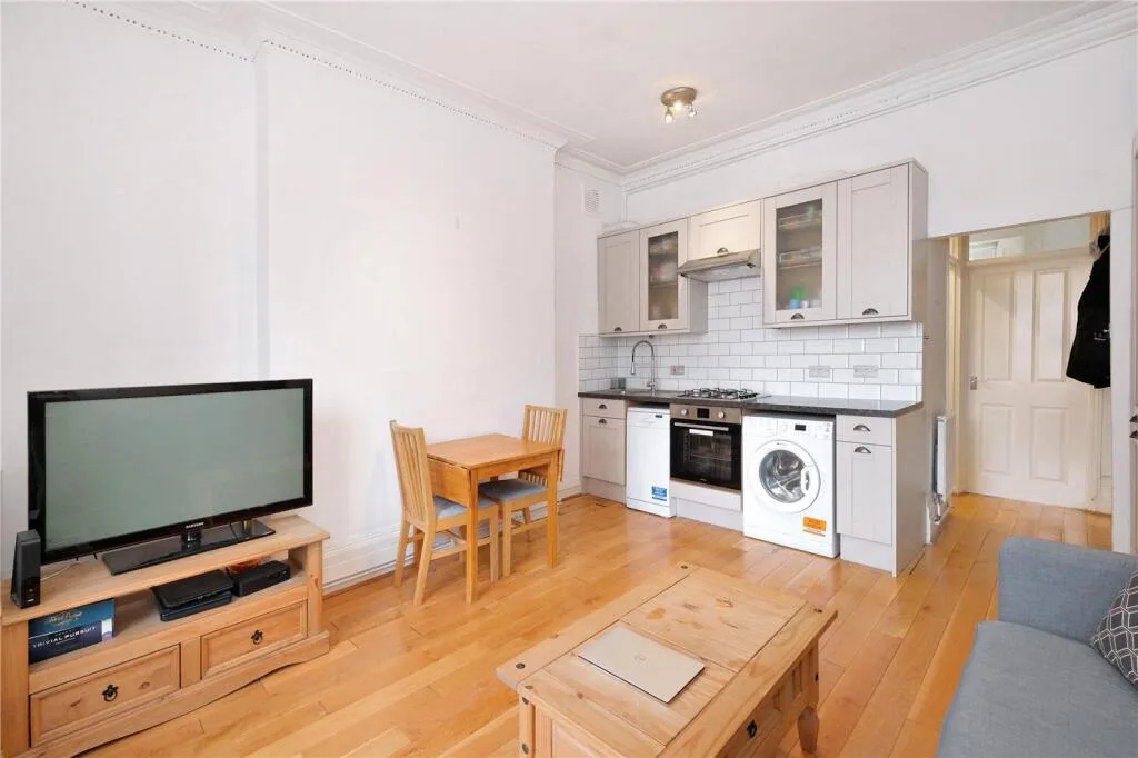 1 bedroom apartment for rent