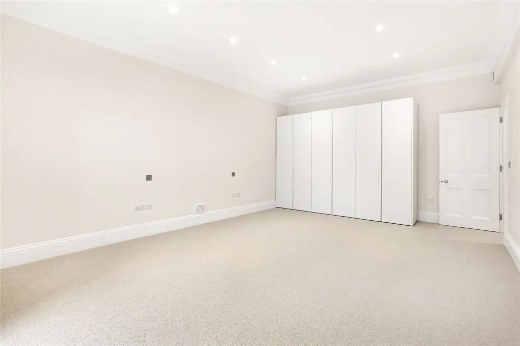 4 bedroom apartment for rent