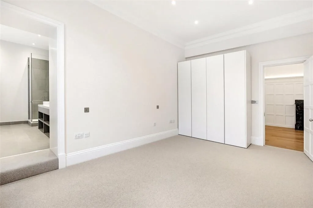 4 bedroom apartment for rent