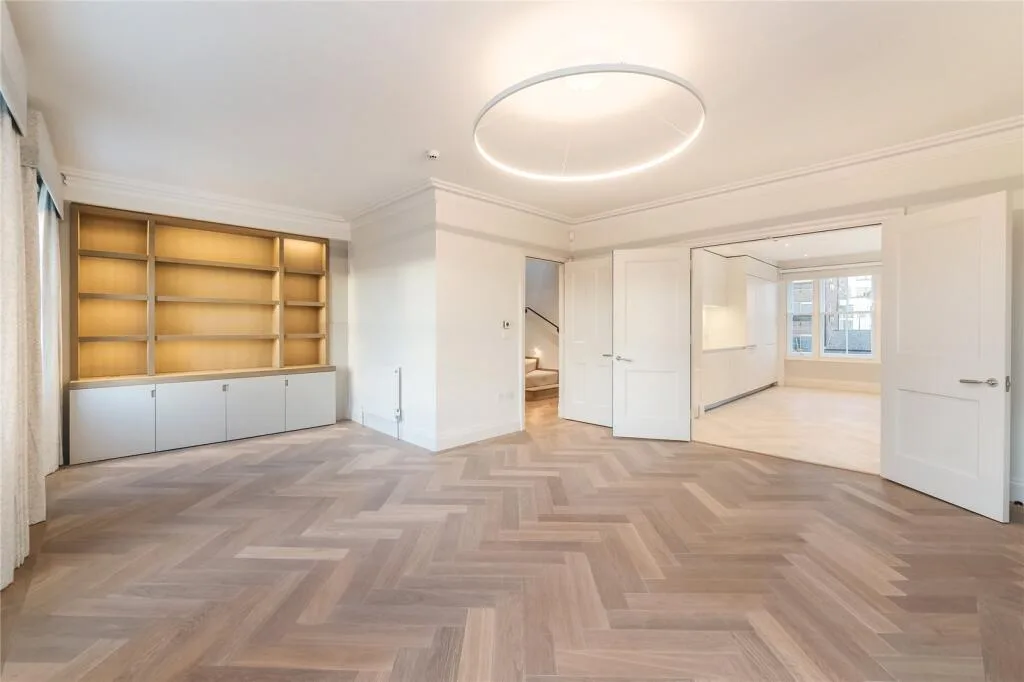 2 bedroom penthouse for rent