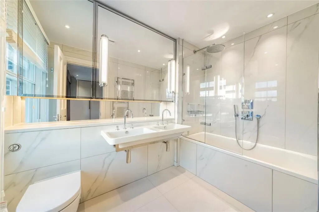 2 bedroom penthouse for rent
