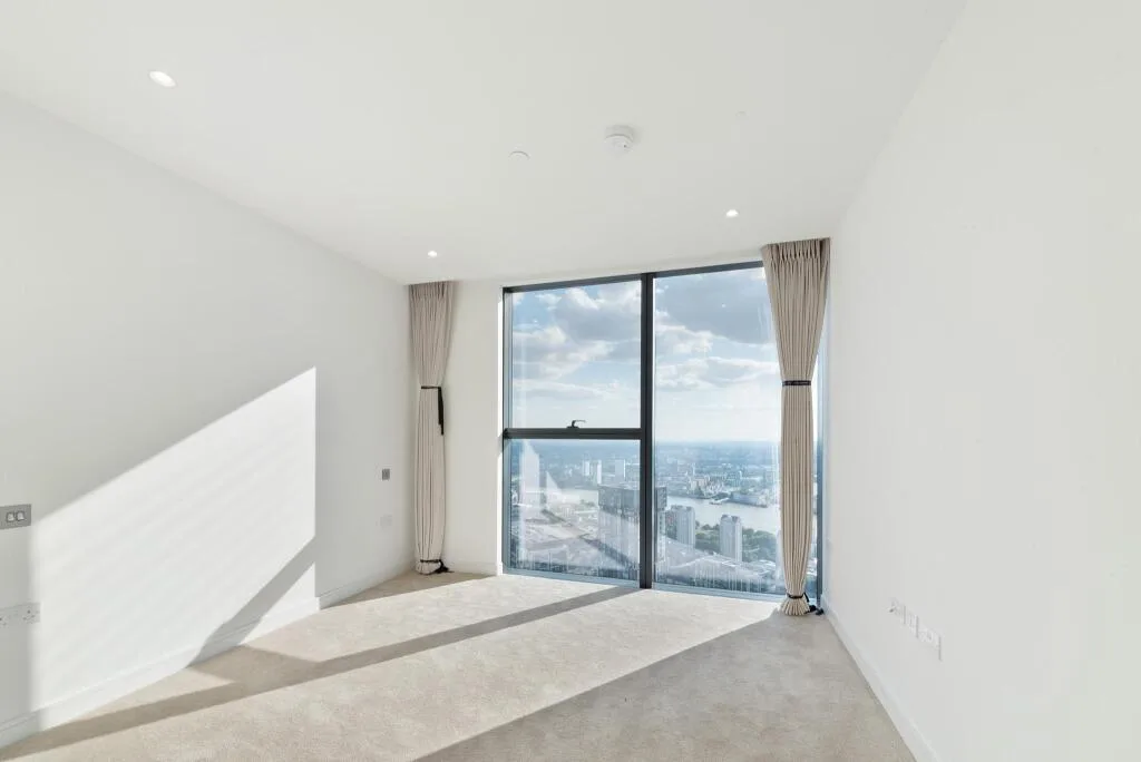 3 bedroom flat for rent