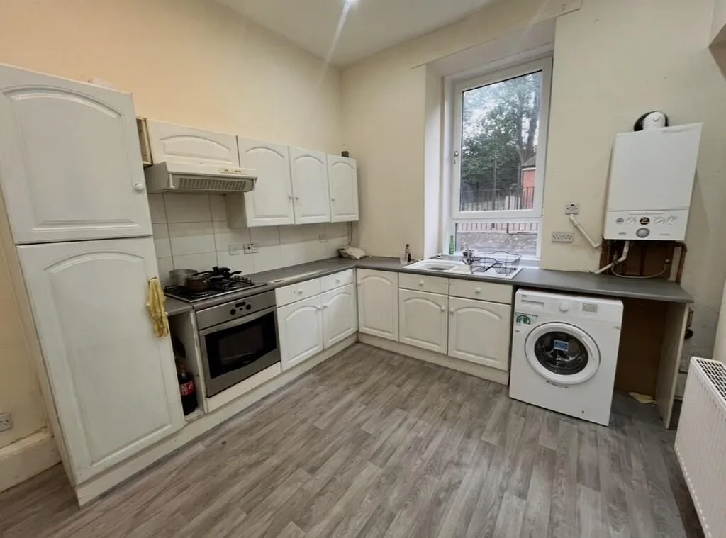 2 bedroom ground floor flat for rent