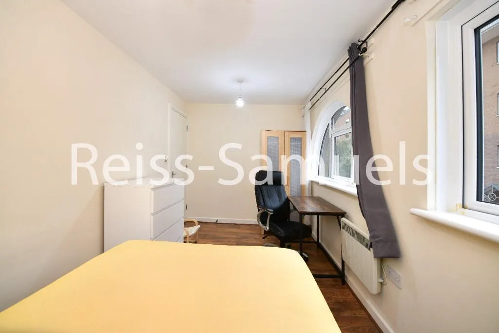 5 bedroom terraced house for rent