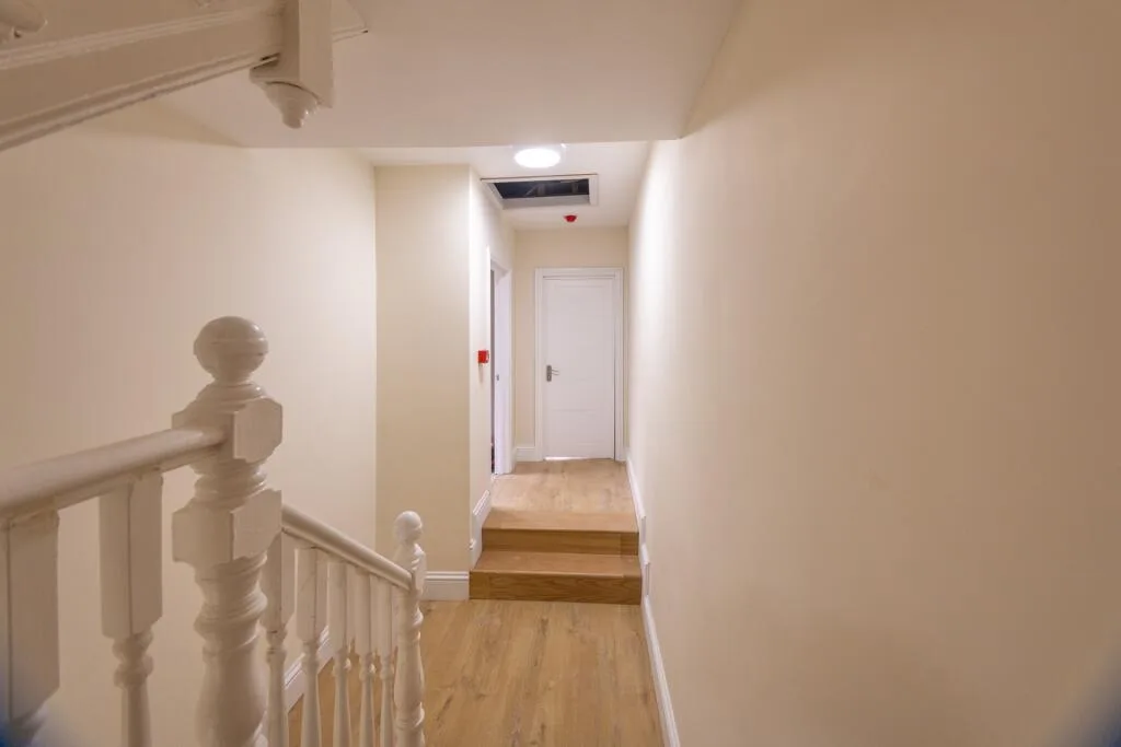 5 bedroom house for rent