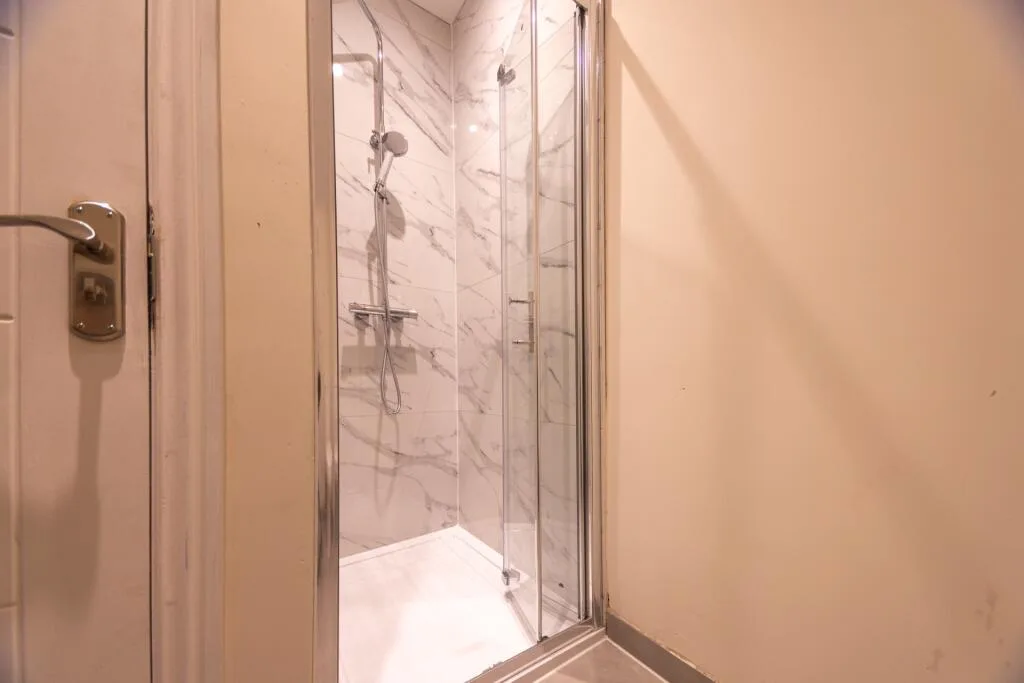 5 bedroom house for rent