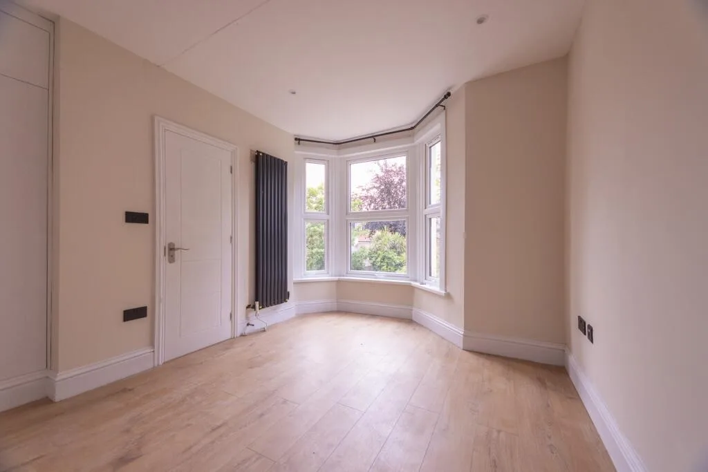 5 bedroom house for rent