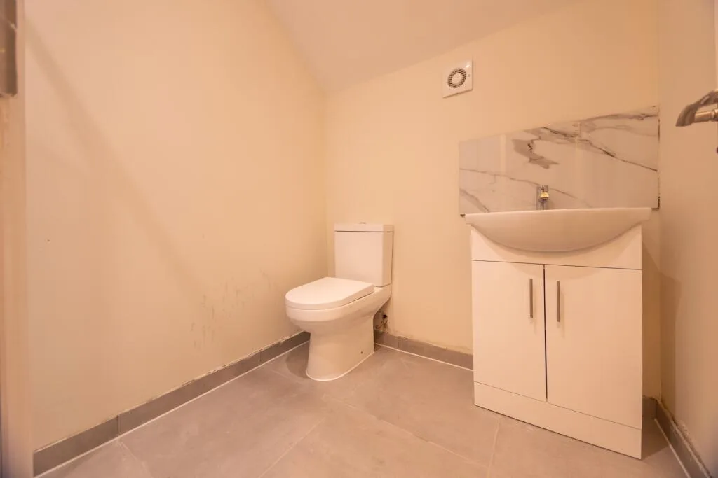 5 bedroom house for rent