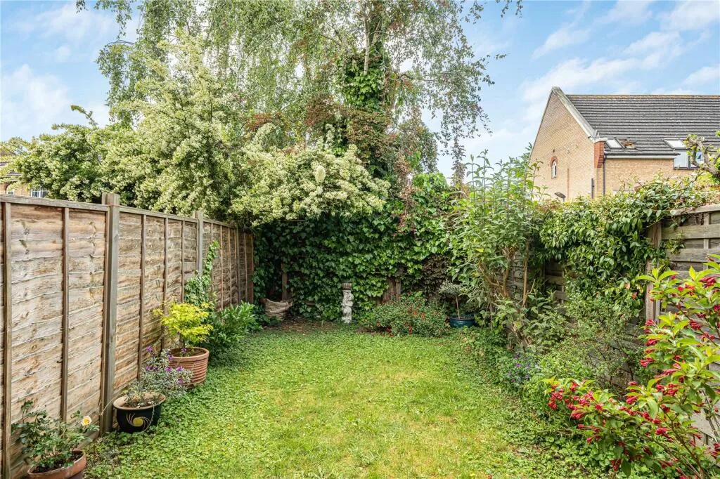 2 bedroom terraced house for rent