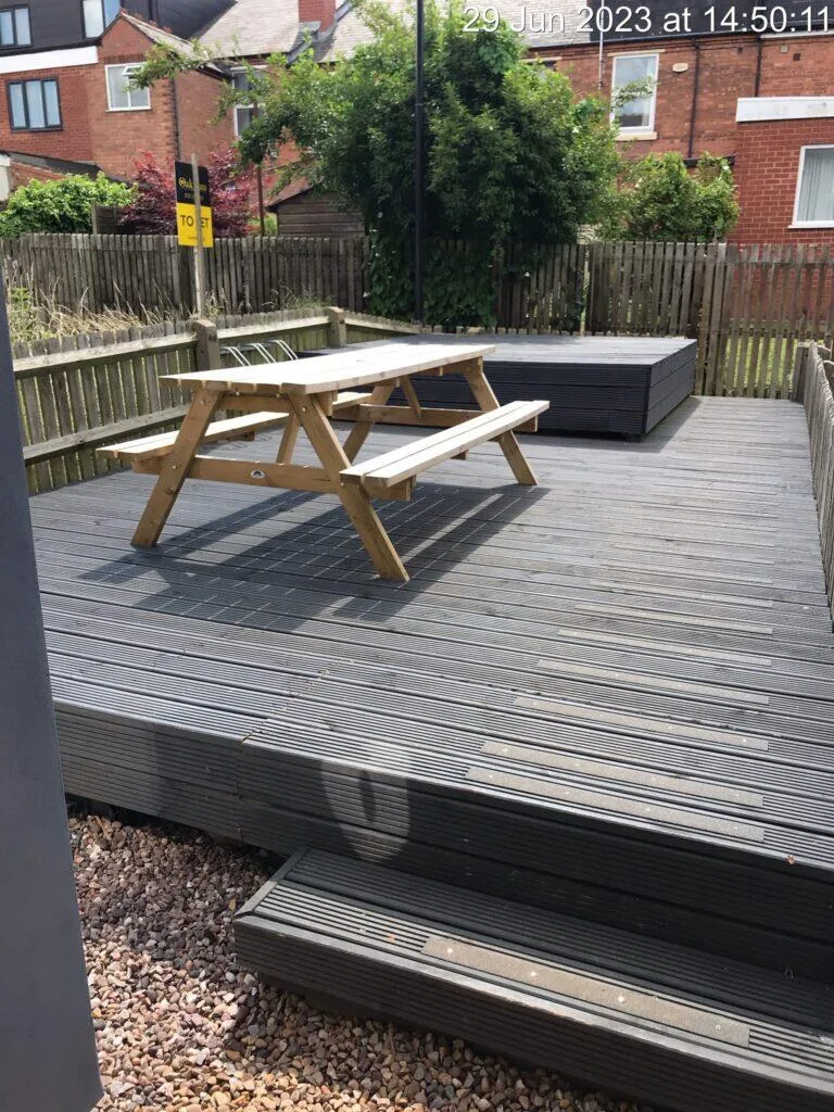 6 bedroom terraced house for rent