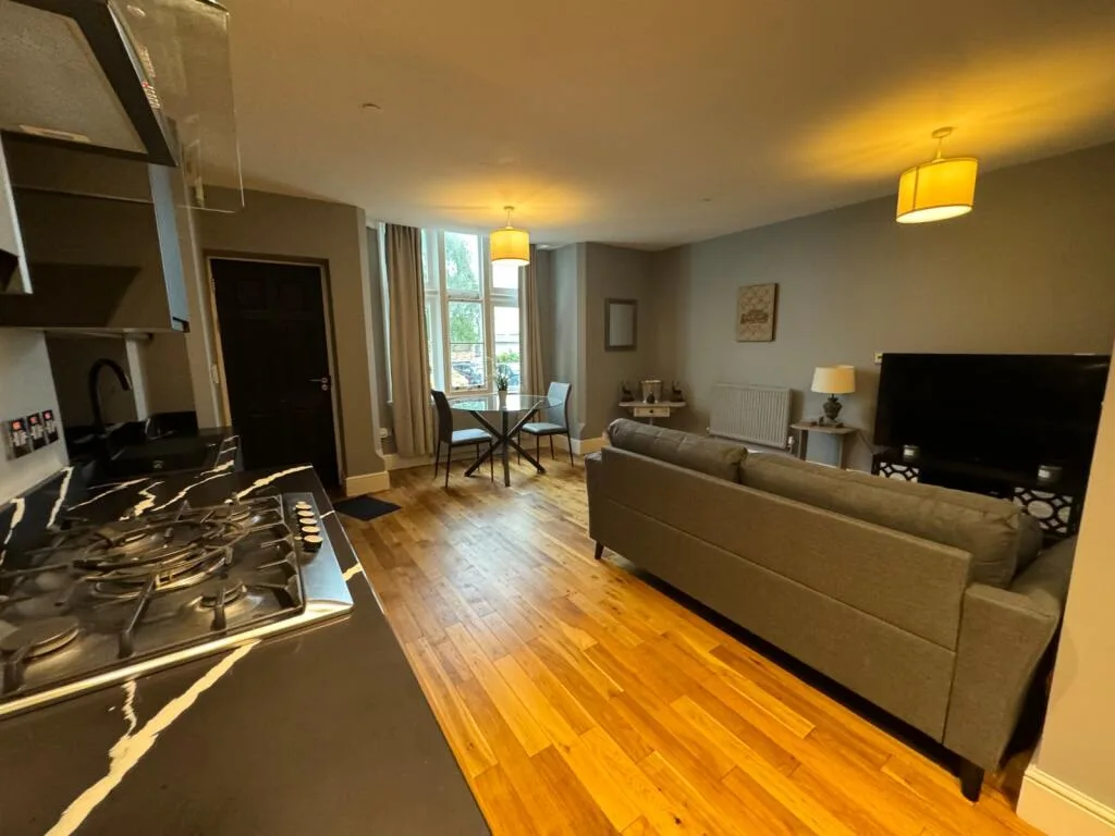 1 bedroom maisonette for rent