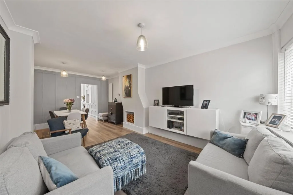 2 bedroom terraced house for rent
