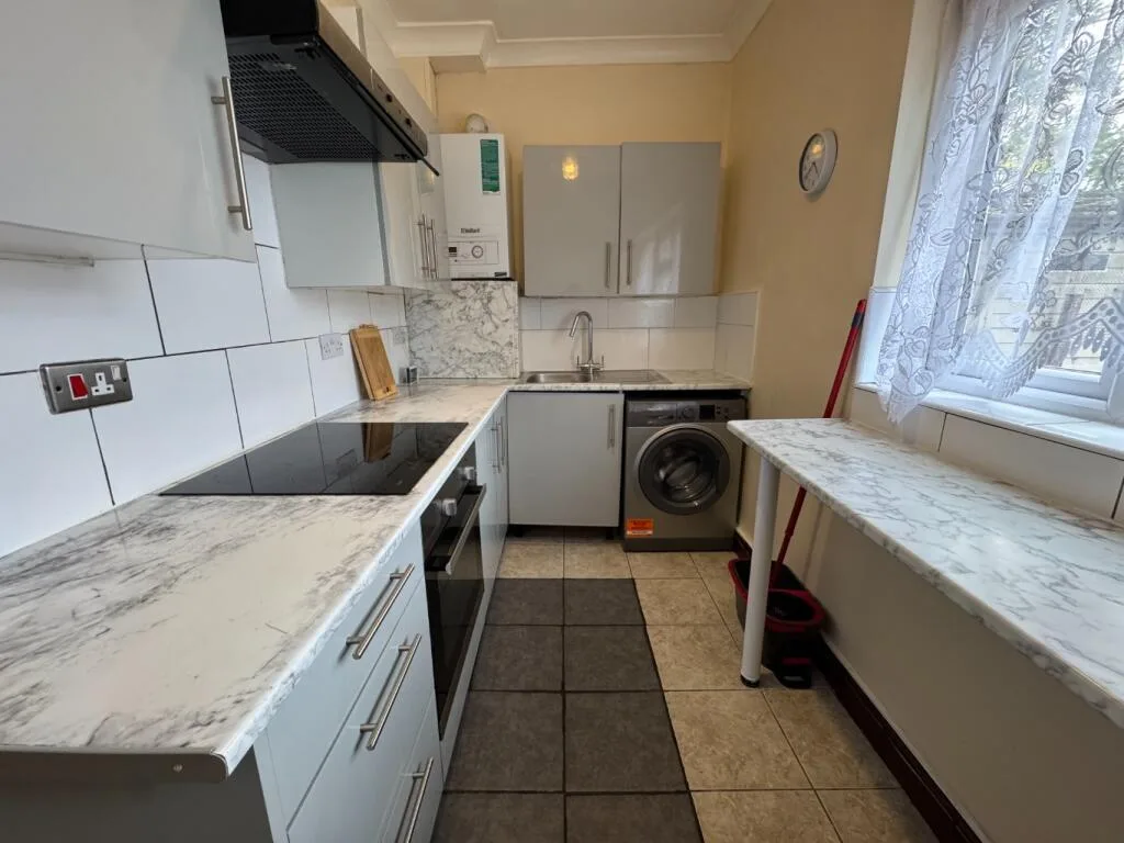 1 bedroom ground floor maisonette for rent