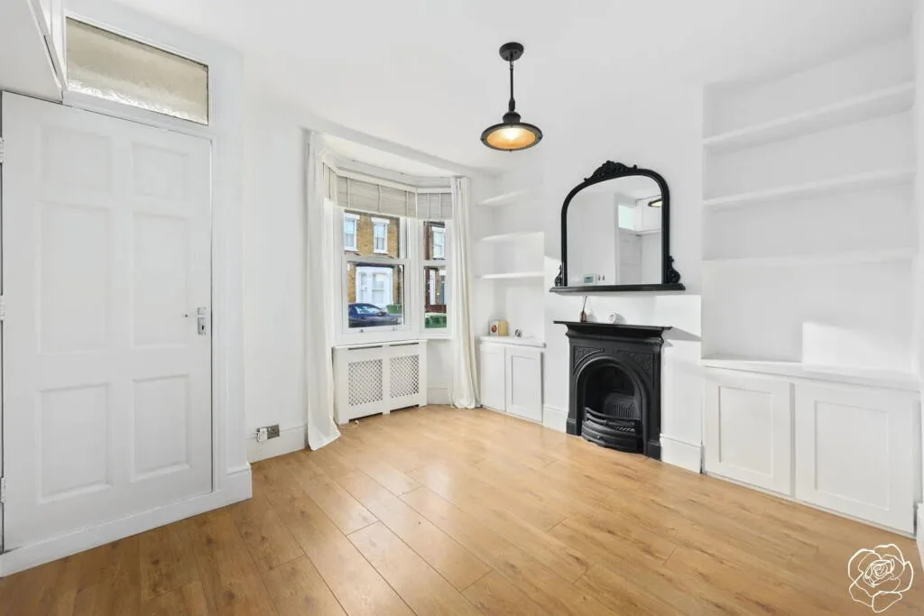 2 bedroom terraced house for rent
