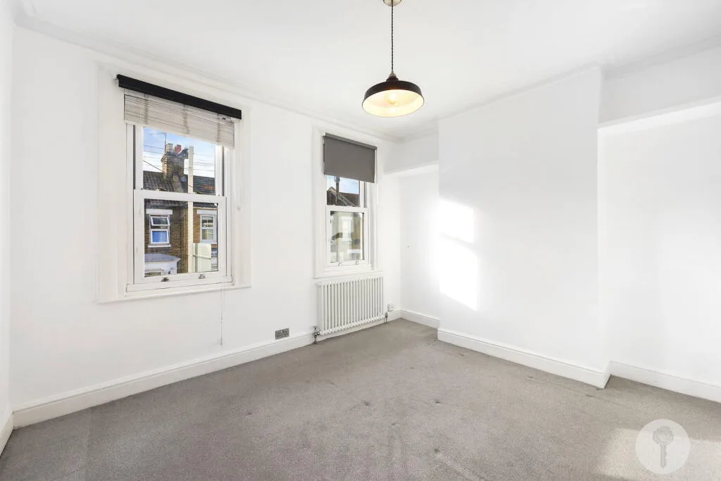 2 bedroom terraced house for rent